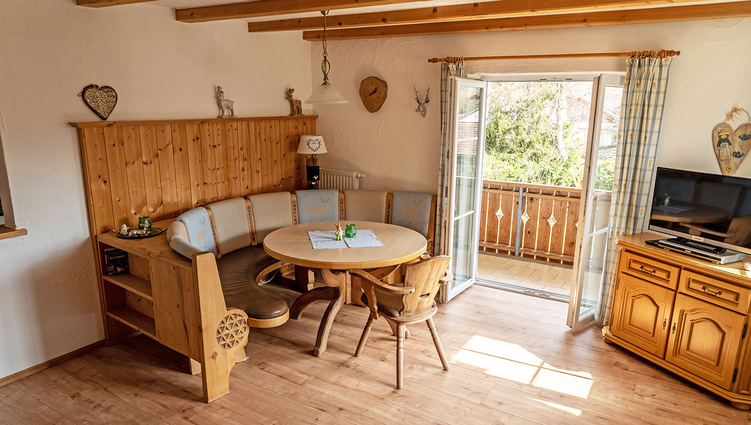 FeWo Alpenrose Wohnzimmer